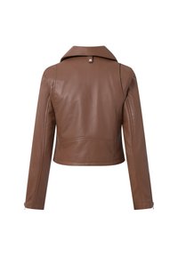 Giacca in pelle marrone con colletto strutturato, maniche lunghe, design aderente e dettagli di cucitura discreti, che mette in mostra una texture liscia.