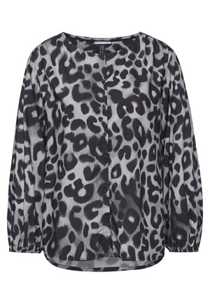 Knopenblouse van doorschijnende stof met een luipaardprint in zwart en grijs, met een ronde halslijn en pofmouwen.