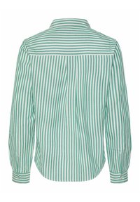Knoopshirt met verticale groene en witte strepen, lange mouwen en een klassieke kraag met een afgeronde zoom en manchetdetails.