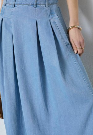 Co'couture, TILLYCC ANYA PLEAT SKIRT - Skladaná sukňa - fade denim