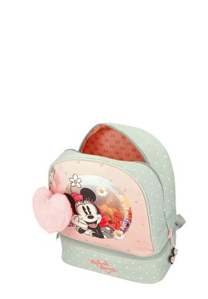 Mochila infantil con diseño de Minnie Mouse, lunares, llavero en forma de corazón rosa y texto "Los sonidos de la naturaleza" en el bolsillo frontal.