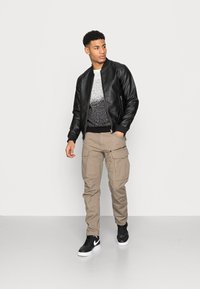 G-STAR ROVIC ZIP TAPERED - Calças cargo - brindle