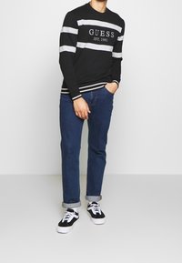 Guess Felpa - black
