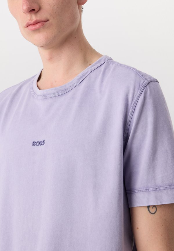 TOKKS - Basic T-shirt - open purple4