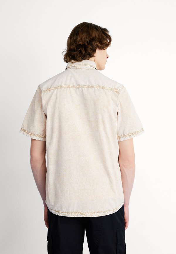 NEWINGTON - Shirt - beige3
