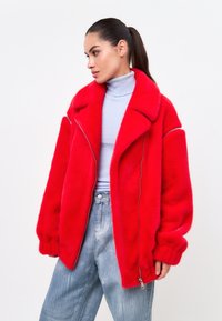 Niet geselecteerd, red