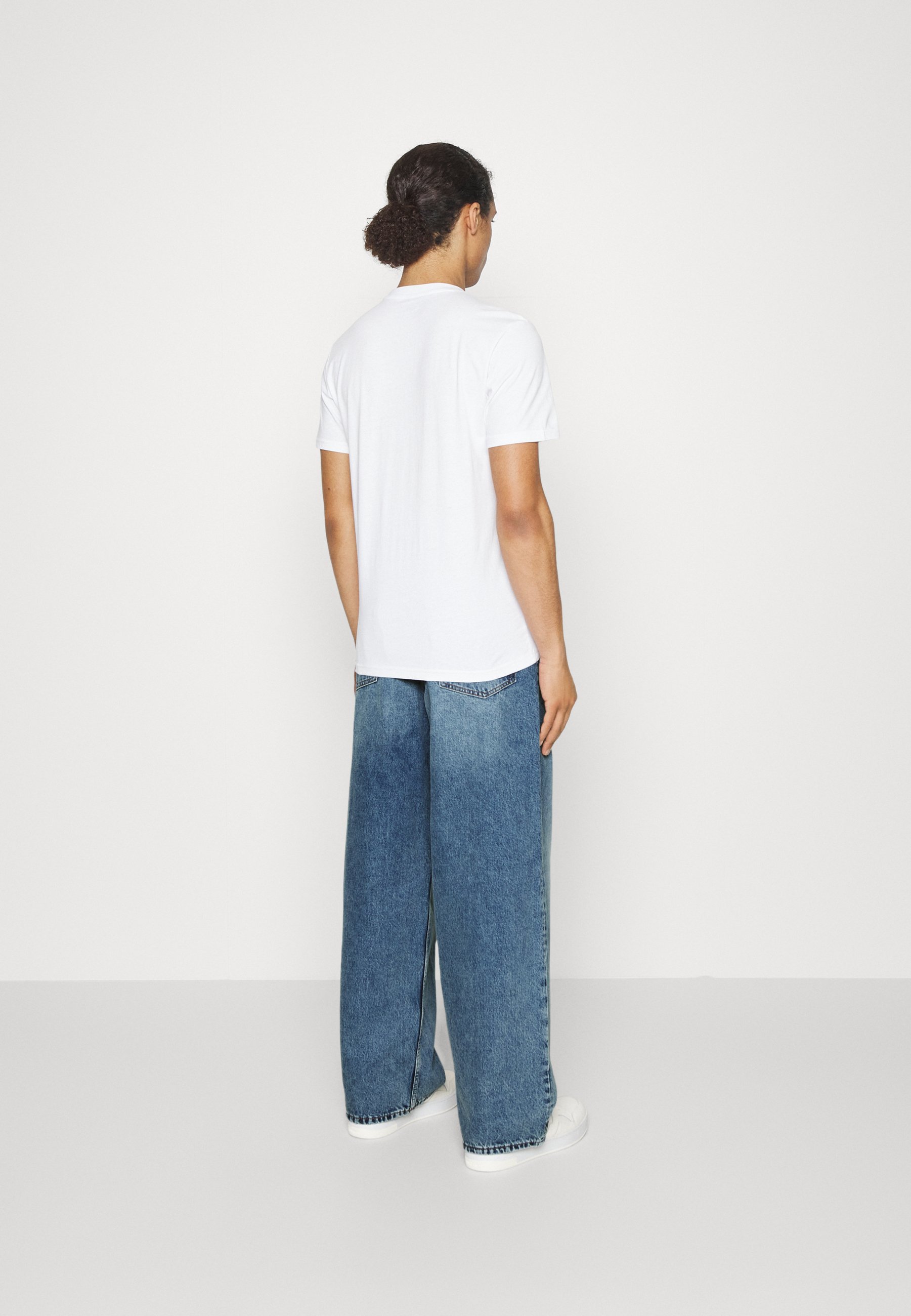 Weekday ASTRO LOOSE BAGGY - Baggy Jeans - seventeen blue