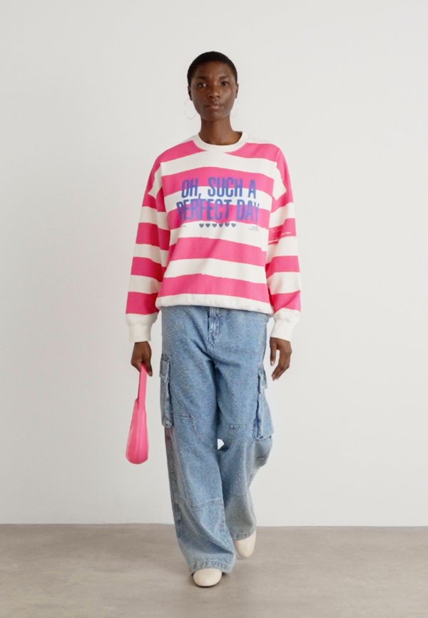 COMPACT ATLI - Sweatshirt - vanilla ice2