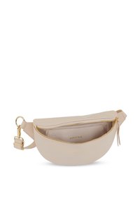 Harmaa nahkainen vyölaukku, jossa on kultainen vetoketju, pyöreä muoto, säädettävä olkahihna ja sisätasku, jossa lukee brändin nimi "EXPATRIÉ."