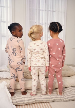 Next, REGULAR FIT - SNUGGLE PYJAMAS 3 PACK .SET - Nattøj sæt - ecru brown bow print