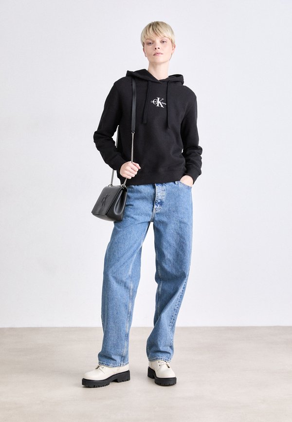 MONOLOGO REGULAR HOODIE - Hoodie4