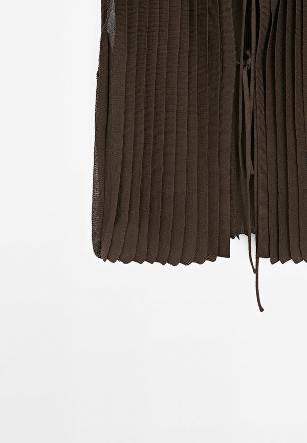 WITH TIE AND PLEATED DETAIL - Waistcoat2