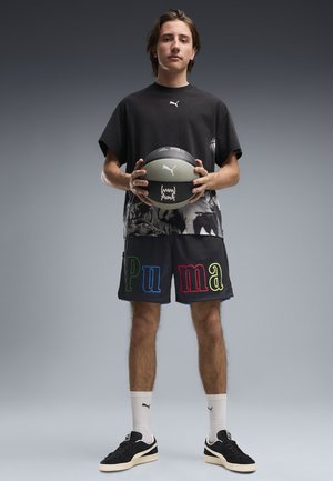 Puma, MEMORY LANE OVERSIZED T-SHIRT - T-Shirt print - black