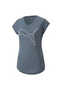 Blå flammig kortärmad t-shirt med v-hals och en vit hoppande puma-logga på framsidan. Mjuk och lätt tyg.