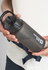 Jack Wolfskin SAIMA STRAW 0.5L - Reisaccessoires - asphalt