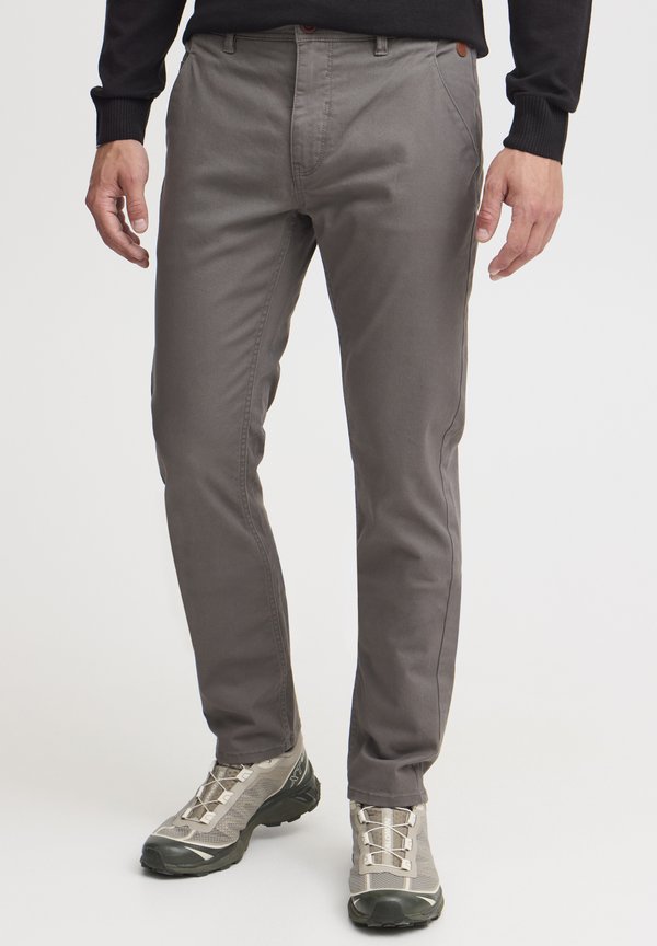 BHKAINZ REGULARFIT - Chinos - granite