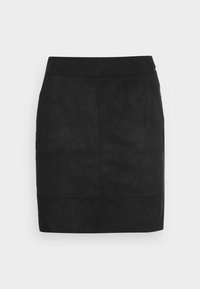Minifalda de ante negro con corte recto, textura suave y detalles de costura vertical. Diseño sencillo sin acentos adicionales.
