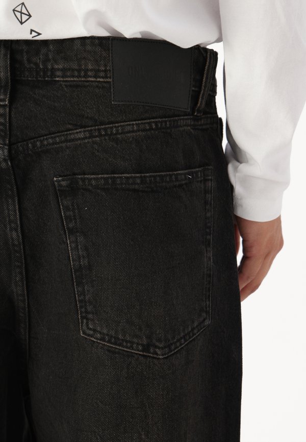 ONSFADE  - Loose Jeans3