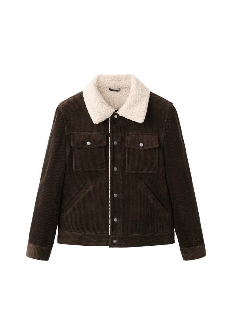 Giacca in velluto a coste marrone con colletto in sherpa bianco, dotata di due tasche sul petto, tasche laterali e chiusure frontali a scatto.