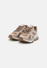MICHAEL Michael Kors LEO TRAINER - Sneakers basse - driftwood metallic