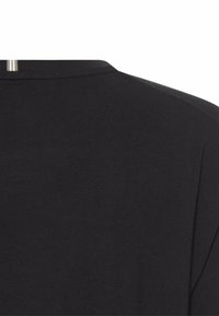 Sort bomulds T-shirt med rund halsudskæring og korte ærmer, med en glat tekstur og minimalistisk design.