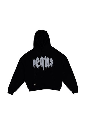 Schwarze, kurze Kapuzenjacke mit einem großen, stilisierten silbernen Logo auf der Vorderseite, ausgestattet mit einer Kängurutasche und einer verstellbaren Kapuze.