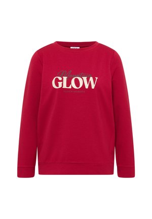 Czerwona bluza z długim rękawem z napisem "Mountain GLOW REACH HEIGHTS" wydrukowanym na przodzie w białym i szarym kolorze.