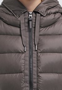 Marc O'Polo Abrigo de plumas - anthracite