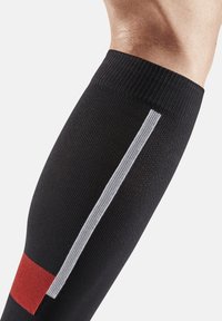 CEP THE RUN LIMITED 2024.1 COMPRESSION SOCKS KNEE-HIGH WOMEN - MADE IN GERMANY - Kniestrümpfe - black