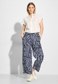 Cecil LOOSE FIT - Broek - blau