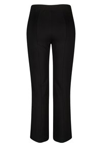 Zwarte rechte broek met een elastische tailleband en voornaaddetails, weergegeven op een witte achtergrond.