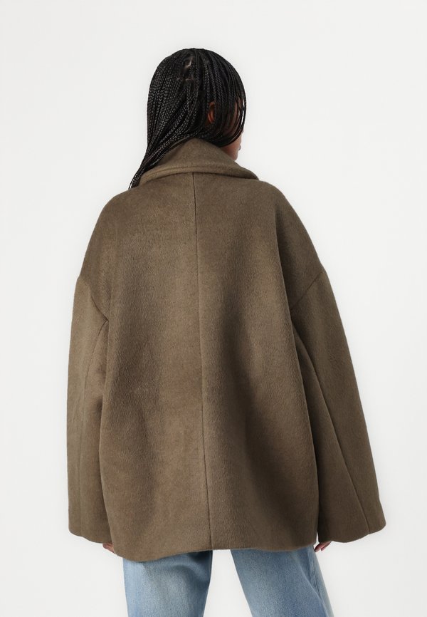 CALISA - Winter coat - olive night2