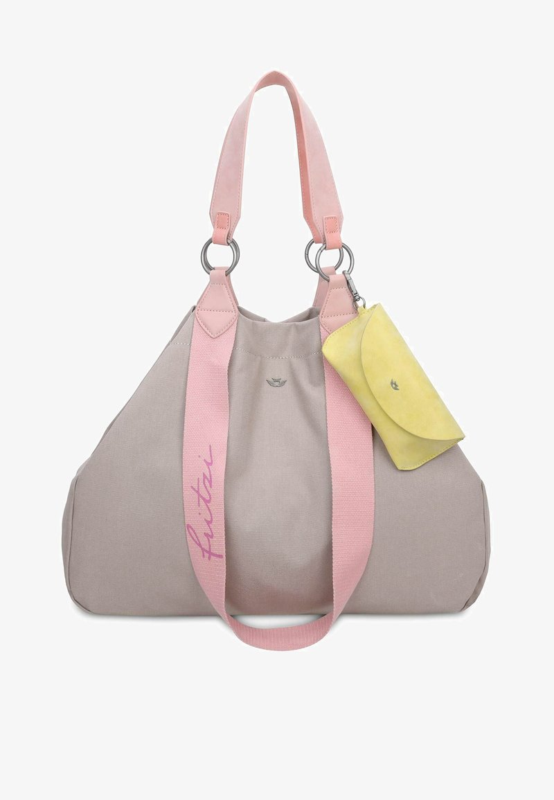 Grande borsa tote beige con cinturini rosa, hardware in argento e una piccola pochette gialla staccabile. Presenta dettagli cuciti e il logo.