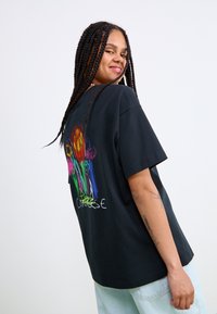 Converse SUMMER LOOSE - T-shirt print - black