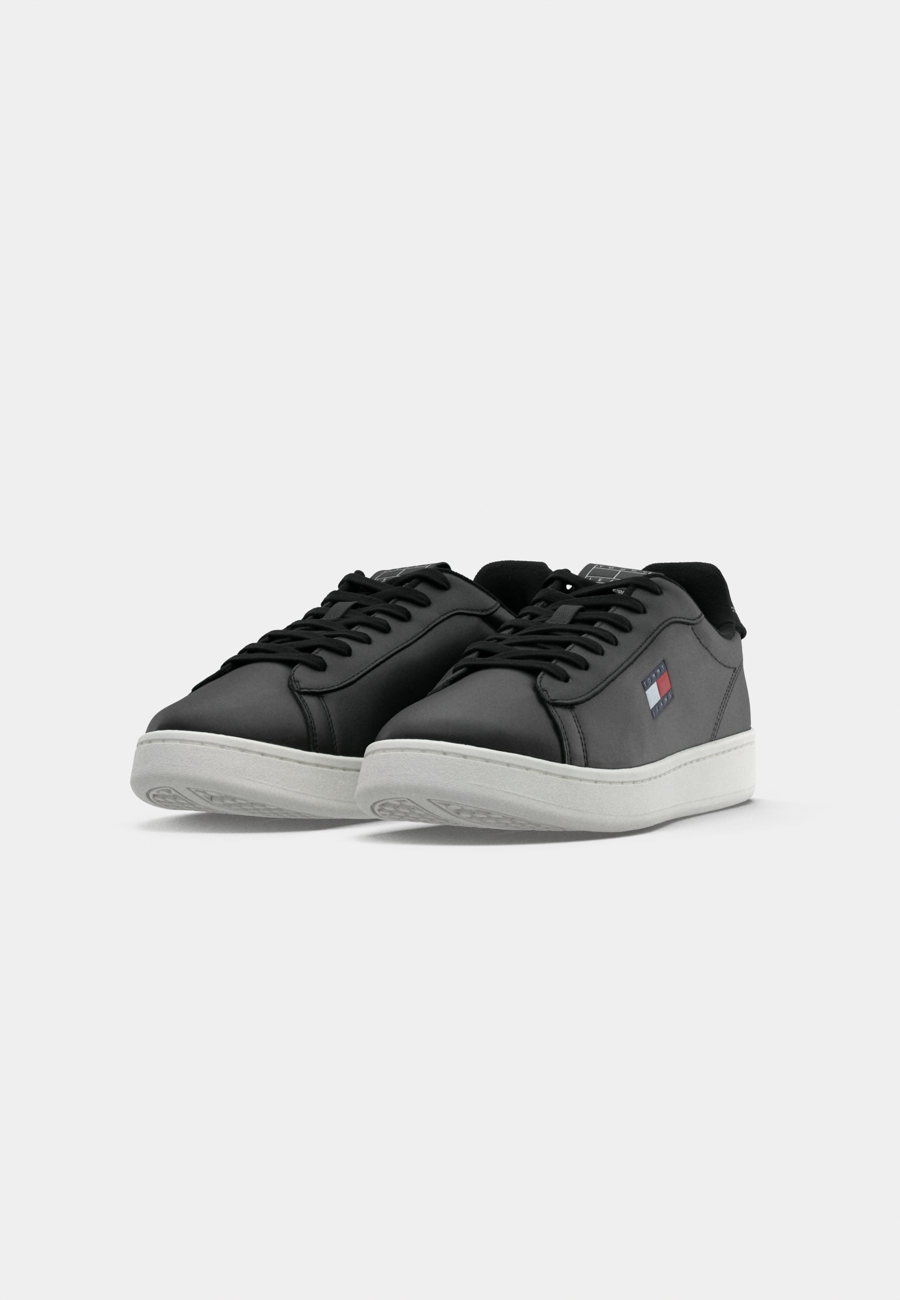 archive materialgirl kmrii似 grange Tommy Jeans ARCHIVE COURT LEATHER EMBOSSED TRAINERS - Sneakers low