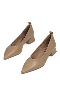 Kamome Tacones - camel