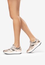 Nero Giardini E010522D Sneakers Mujer De Piel - Phard 36 EU