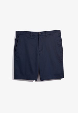 Marineblaue, leichte Shorts mit geradem Schnitt, Fronttaschen, Gürtelschlaufen und Knopfverschluss. Glatte Textur, lässiges Design.