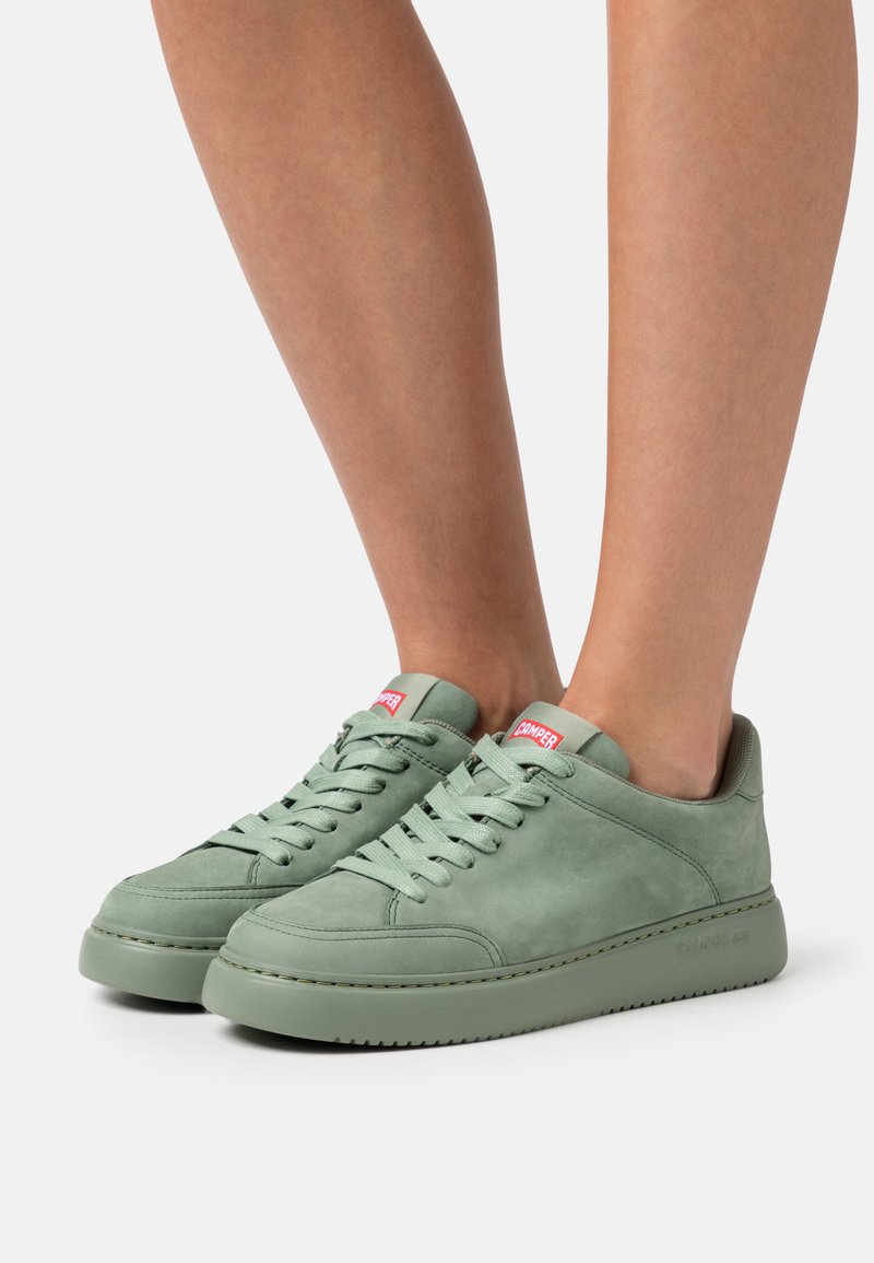 camper runner up sneaker