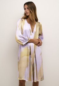 Karen by Simonsen OLGAKB INDIE - Kasdienė suknelė - olga print lilac