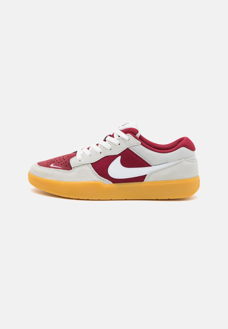 Nike SB - FORCE 58 UNISEX - Sneakers - team red/white/summit white/light brown, Förstora