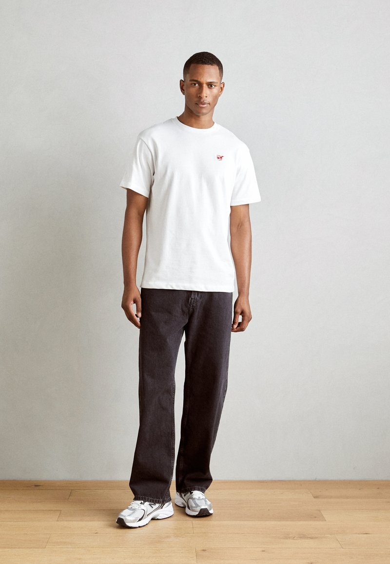 Essential - the free spirit peace bird t-shirt