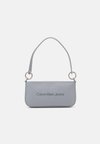 SCULPTED SHOULDER POUCH MONO - Kabelka - quarry