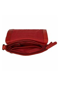 The Chesterfield Brand DUNCAN 22 CM - Bandolera - red