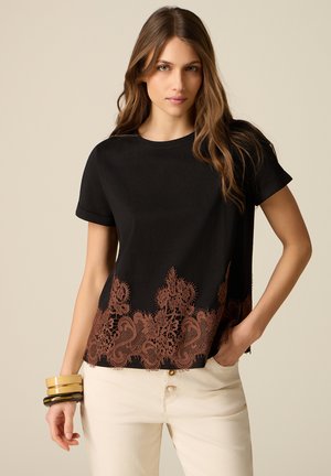Oltre, T-SHIRT CON PIZZO - Camiseta estampada - nero