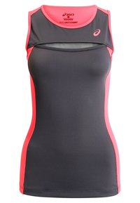 Camiseta atlética gris con acentos rosas, diseño sin mangas, panel de malla y tejido que absorbe la humedad, ideal para ropa activa.