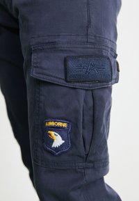 Alpha Industries Cargobyxor - dark blue