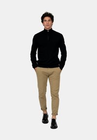 Just Cashmere HALF ZIPPED HIGH COLLAR - Svetr - bordeaux