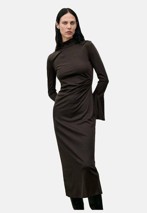 Robe fourreau - brown