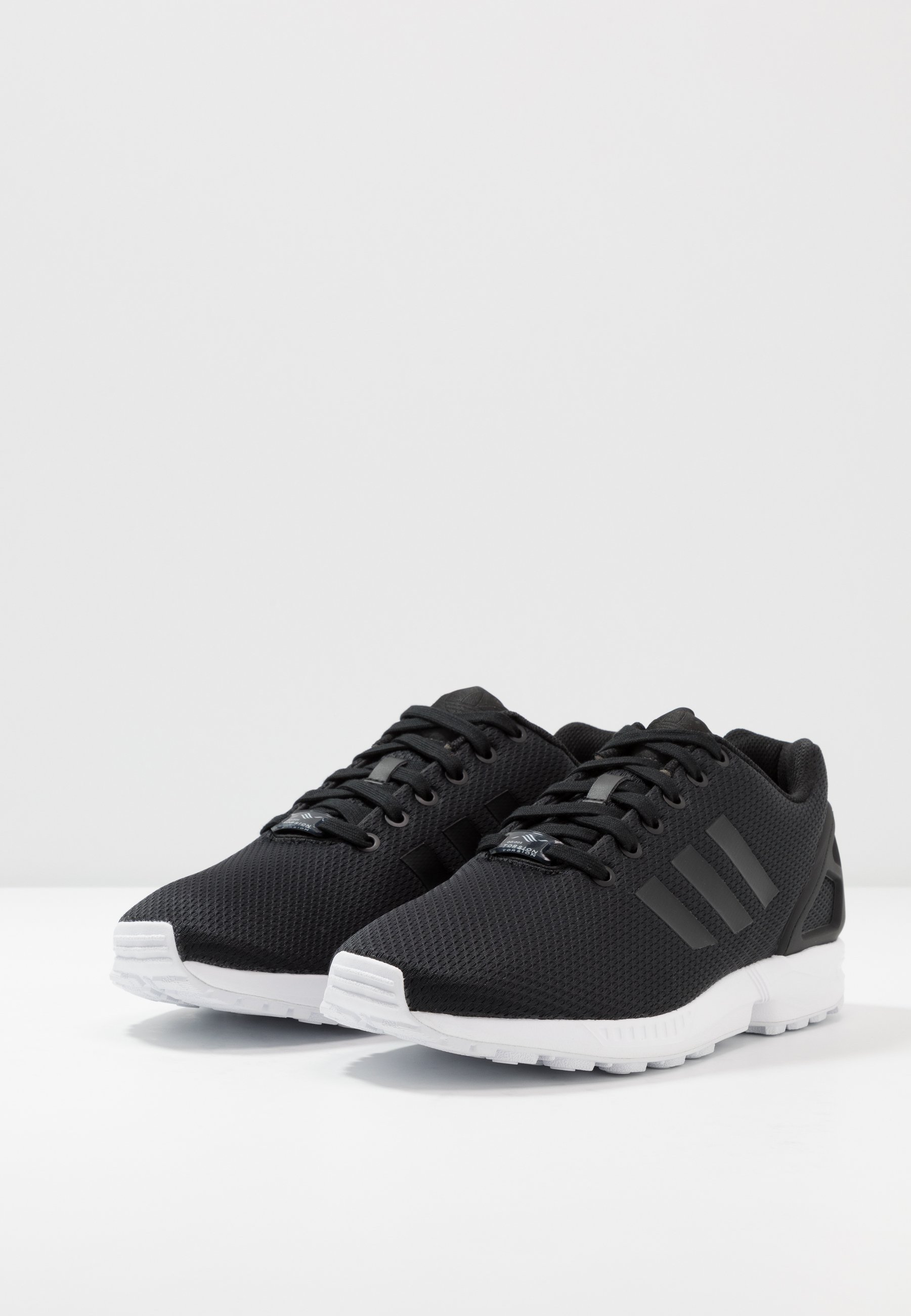 adidas zx flux black zalando